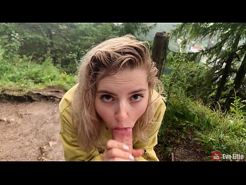 ❤️ Meisje slikket cum nei in iepenbiere blowjob - Eva Elfi ❤❌ Fuckfideo by wy ❌